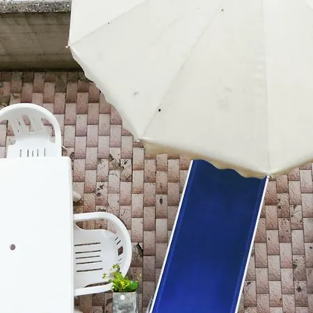 Residenza Emilia 公寓 *