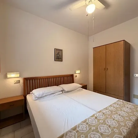 Residenza Emilia 리도 델리 에스텐시